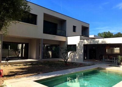 Maison moderne toit plat Provence